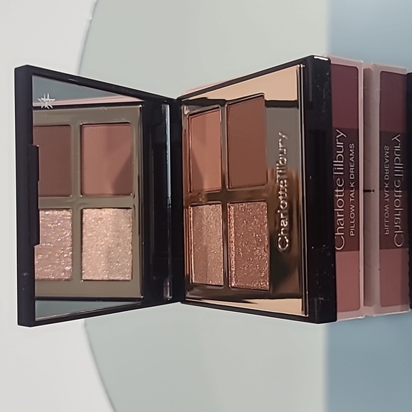 ✔️Charlotte Tilbury PILLOW TALK DREAMS Luxury Eyeshadow Quad Palette ✨NEW IN BOX - Picture 9 of 11